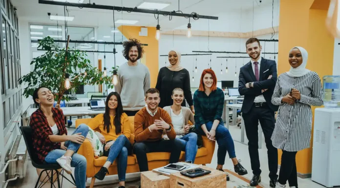 What Sets a Dedicated Rug Care Team Apart From the Rest A dedicated rug care team working. Photo vecteezy-medium