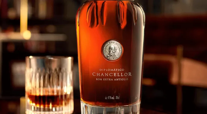Diplomático Unveils Ultra-Rare Chancellor Rum Diplomático Chancellor Ron Extra Antiguo