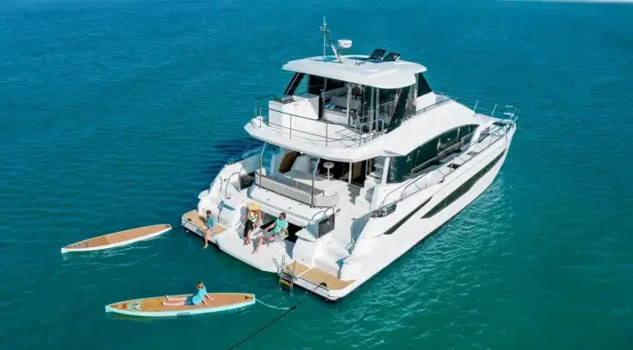 The Ionian Unlocked: Why Mary’s Grace is the Ultimate “Floating Villa” for Shallow-Water Exploration Mary's Grace-at anchor