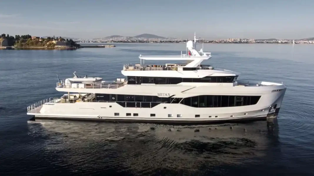 Numarine's 40MXP Explorer Yacht Numarine's 40MXP Explorer Yacht