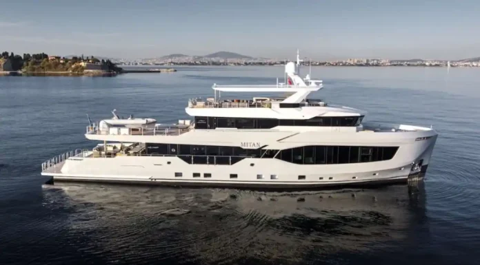 Numarine’s 40MXP Explorer Yacht Will Debut in Palm Beach Numarine's 40MXP Explorer Yacht