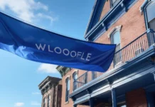 Brand Visibility in Any Weather: Choosing Durable Outdoor Custom Flags for Your Business Outdoor Custom Business Flag. Vecteezy-medium