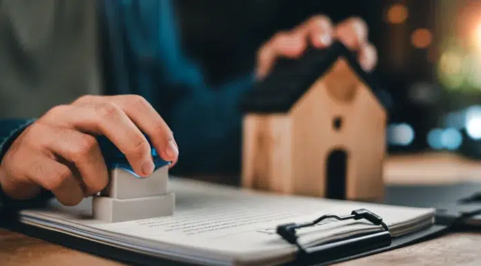 Optimizing Rental Asset Performance With Expert Oversight Rental Asset Performance. Vecteezy-medium