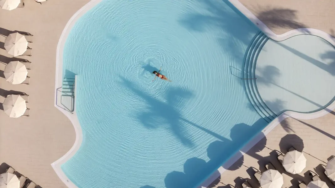 AluaSoul Costa Adeje aerial view of the pool AluaSoul Costa Adeje aerial view of the pool
