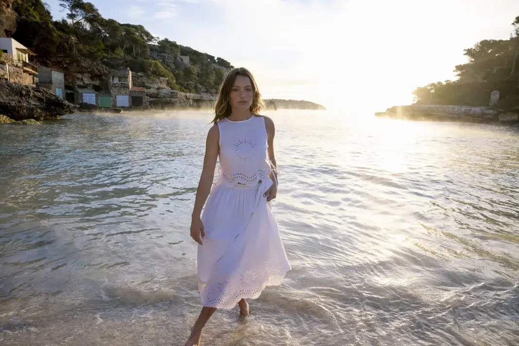 Elizabeth Scarlett Dear Summer Collection Two piece white outfit Elizabeth Scarlett Dear Summer Collection Two piece white outfit