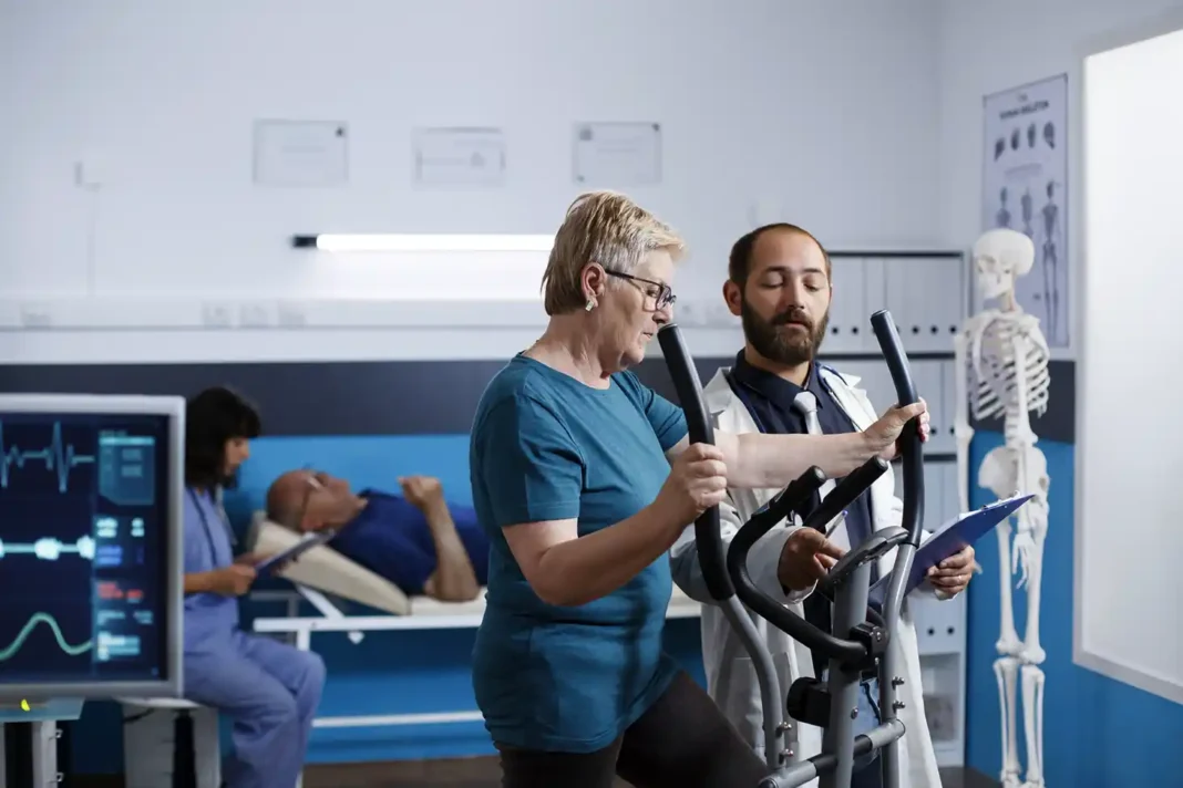 standing hoists in healthcare. Photo vecteezy-medium standing hoists in healthcare. Photo vecteezy-medium