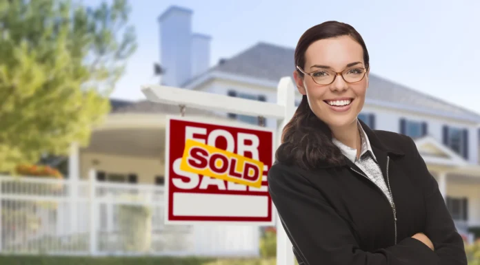 Why the Best Agents Think Long Term, Not Transaction First Best Real Estate Agents in your area. Vecteezy-medium