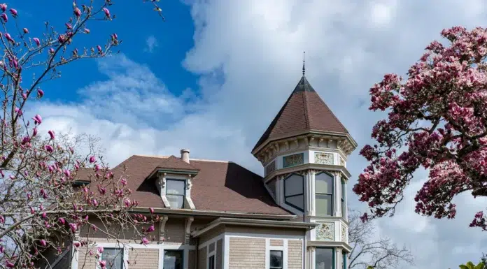The Hidden Details That Make Historic Homes Truly Shine Historic Homes. Photo by David McElwee via pexels