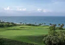 Jamaica Golf Resorts with Ocean Views: Where Sport Meets Paradise Jamaica Golf Resorts with Ocean Views. Vecteezy-medium