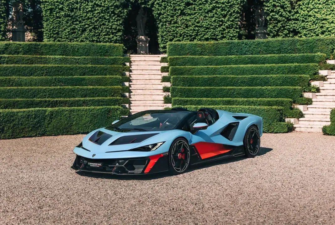 Lamborghini Fenomeno Roadster closeup image Lamborghini Fenomeno Roadster closeup image