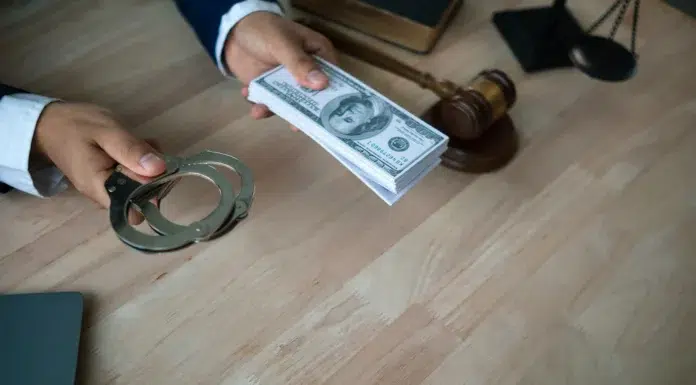 5 Costs Involved in Bail Bonds defendants presenting bail bond in the tribunal. Vecteezy-medium