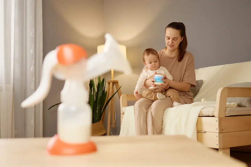 Best Hands-Free Breast Pump for busy new moms. Vecteezy-medium Best Hands-Free Breast Pump for busy new moms. Vecteezy-medium
