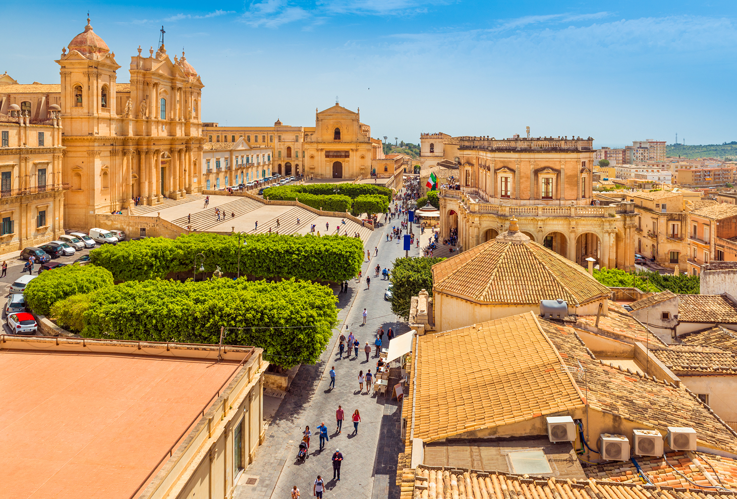 Guided through Sicily. Vecteezy-medium Guided through Sicily. Vecteezy-medium