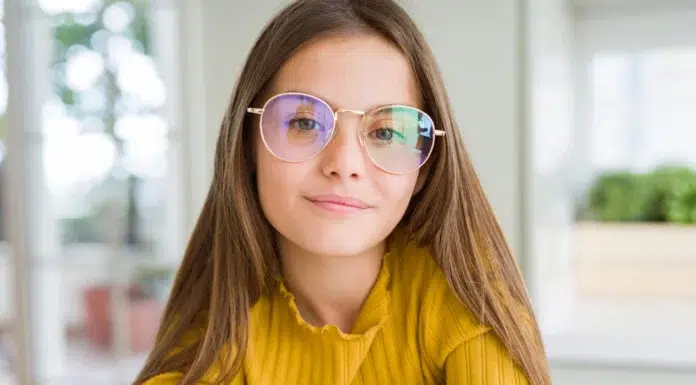 Kids and Glasses: A Parent’s Complete Guide Kids and Glasses A Parent's Complete Guide. Photo by magnific dot com