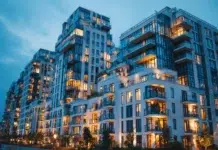 How Luxury Residential Buildings Are Solving the Package Delivery Challenge Luxury Residential Buildings. Vecteezy-medium
