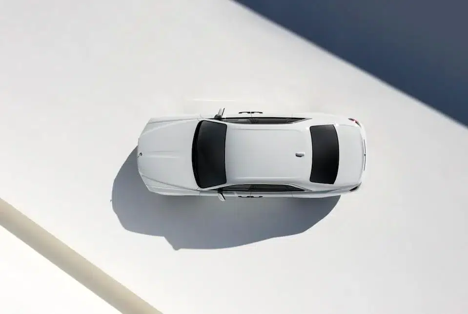 New Rolls-Royce Ghost: Subtle Opulence New Rolls-Royce Ghost