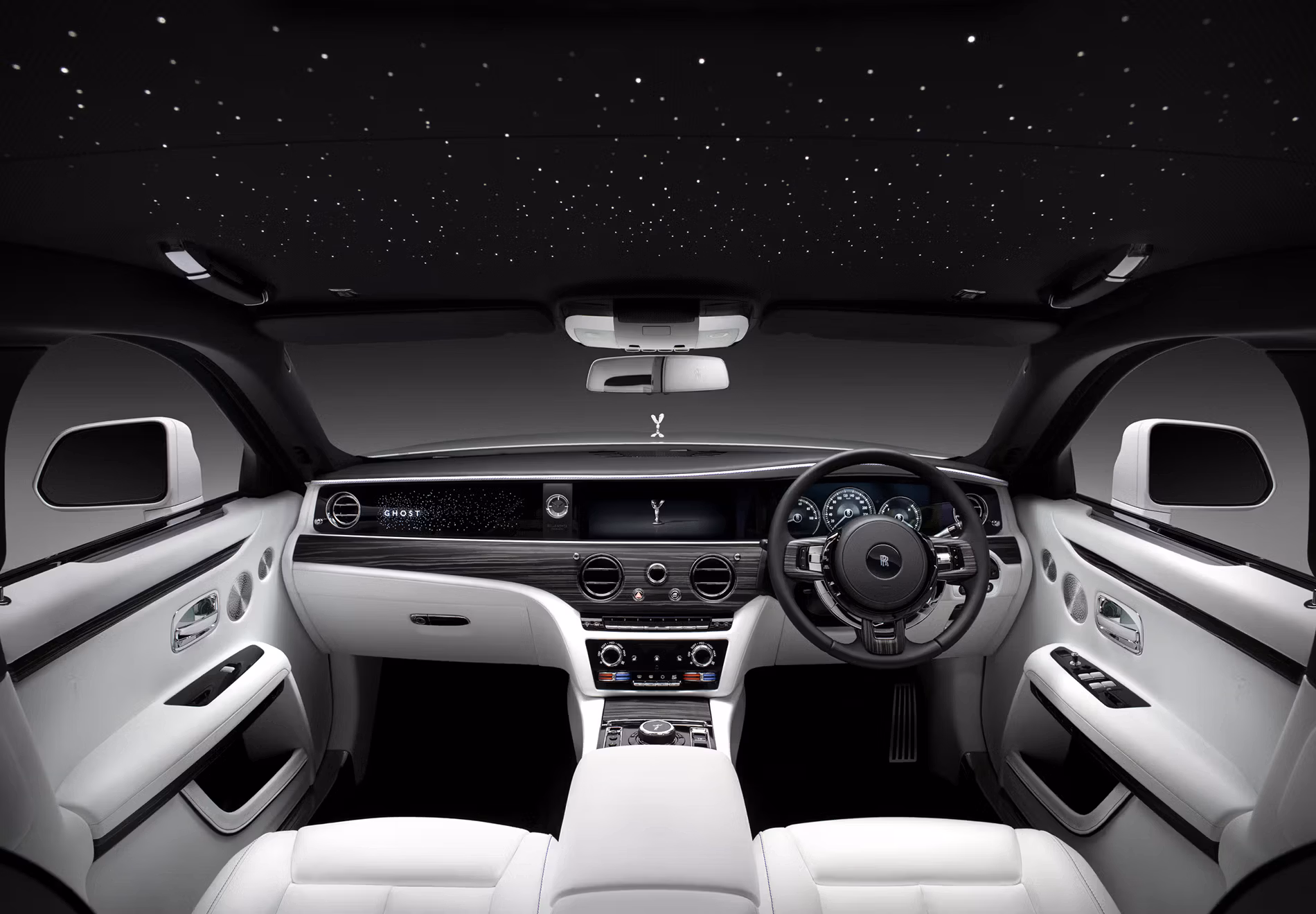 New Rolls-Royce Ghost: Subtle Opulence New Rolls-Royce Ghost