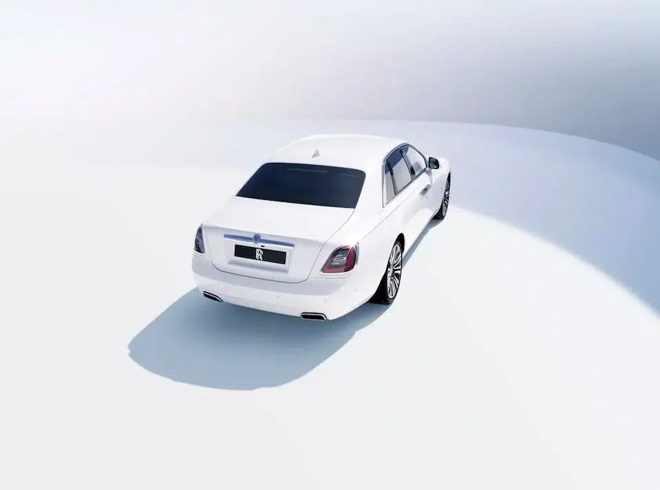 New Rolls-Royce Ghost: Subtle Opulence New Rolls-Royce Ghost