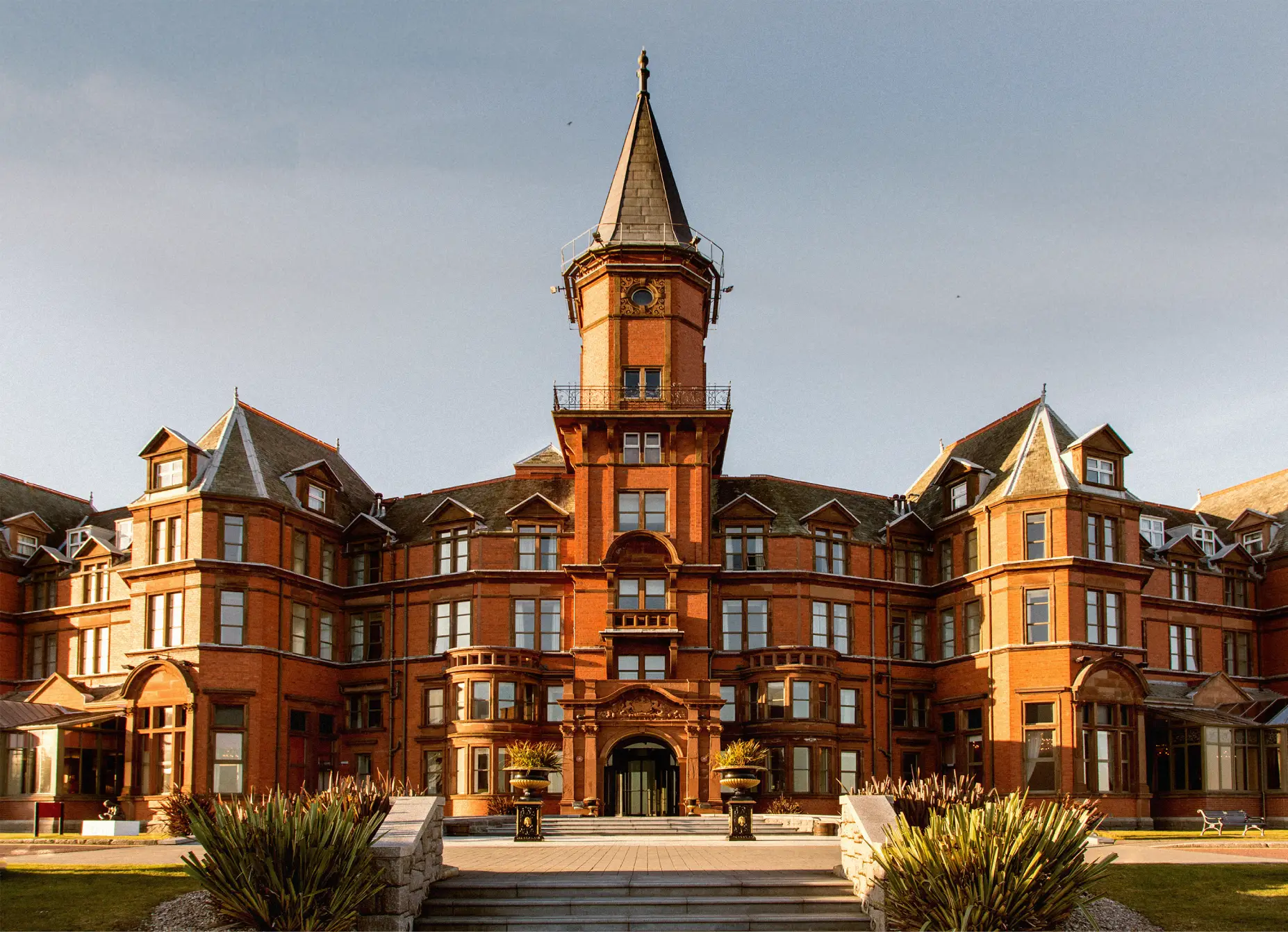 Slieve Donard: Where Mountains Meet the Links Slieve Donard: Where Mountains Meet the Links