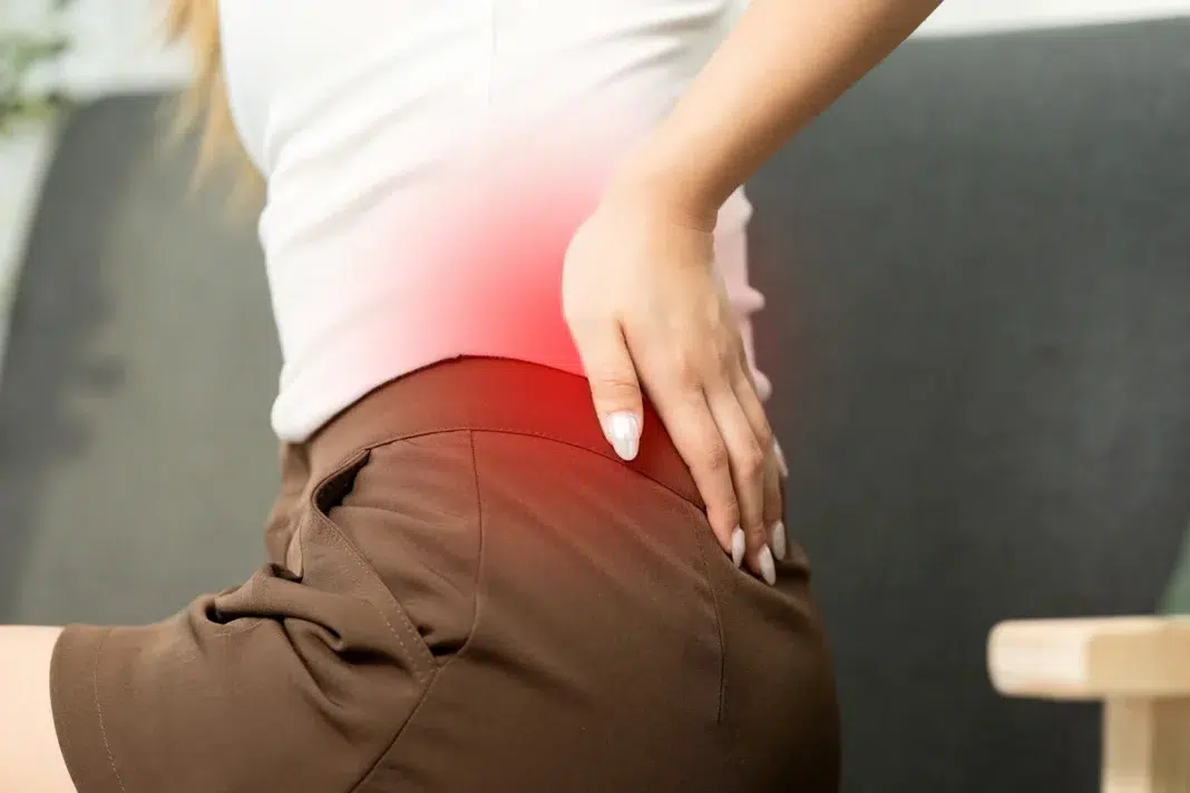 sciatic pain from a client. Vecteezy-medium sciatic pain from a client. Vecteezy-medium