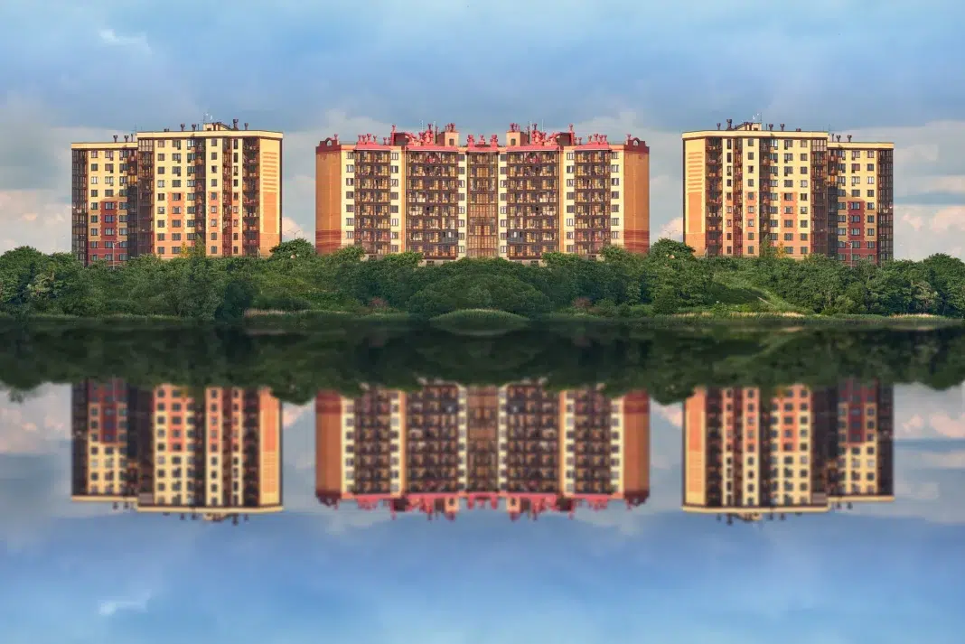 Apartments in Porur. Vecteezy-medium Apartments in Porur. Vecteezy-medium
