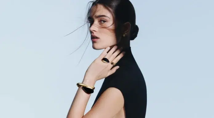 The Art of Contrast: Boucheron’s Gold & Onyx Serpent Bohème Boucheron Serpent Boheme Gold Onyx