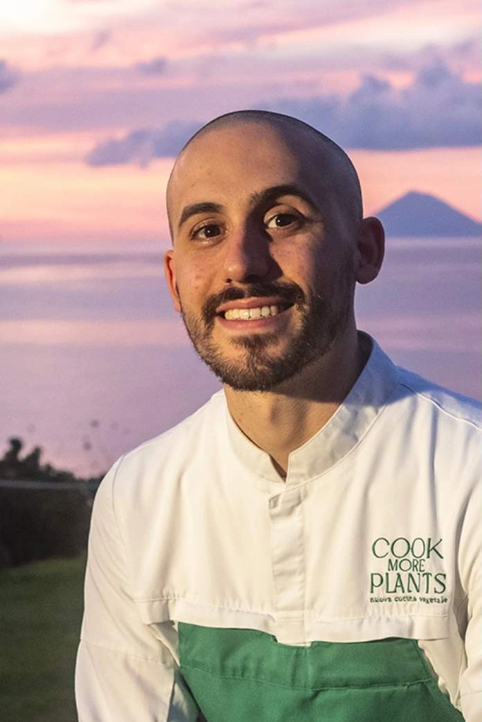 Chef Davide Guidara from Tenerumi Restaurant. Photo courtesy of © Tenerumi Chef Davide Guidara from Tenerumi Ristaurant. Photo courtesy of © I Tenerumi