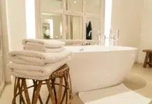 How Exclusive Services Elevate Your Luxury Stay Experience Exclusive Services that elevates the luxury stay experience. Vecteezy-medium