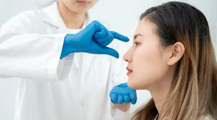 What Good Plastic and Cosmetic Surgery Consultations Look Like Plastic Surgeon Consulting with her patient. Vecteezy-medium