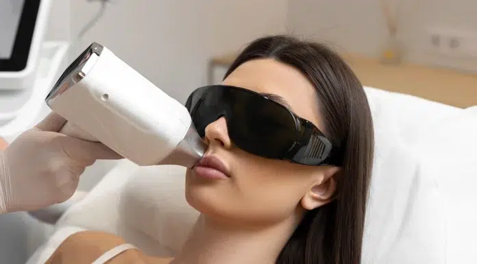 What to Know Before Laser Treatment for Facial Hair Cosmetologist make laser hair removal. Vecteezy-medium