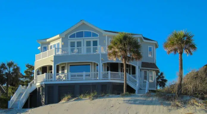 Planning a Family Beach Trip in South Carolina Planning a Family Beach Trip in South Carolina. Image by Karen F via pexels