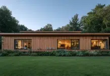 Sustainable Home Renovation: Building Greener and More Efficient Homes Sustainable Home Renovation. Vecteezy-medium