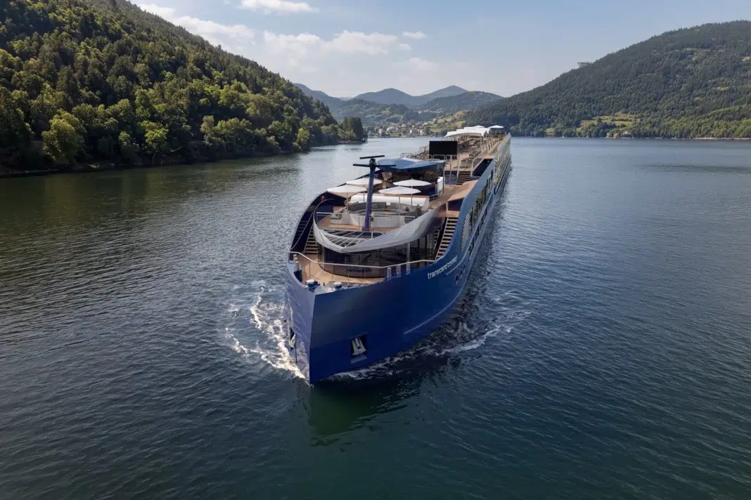 The beautiful Transcend Connect Private River Cruise The beautiful Transcend Connect Private River Cruise