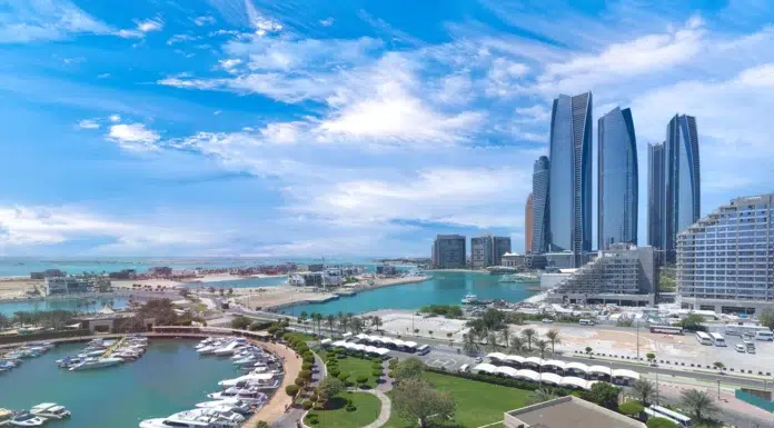 Why Abu Dhabi Is Becoming a Top Destination for Long-Stay Travellers Beautiful part of Abu Dhabi. Vecteezy-medium