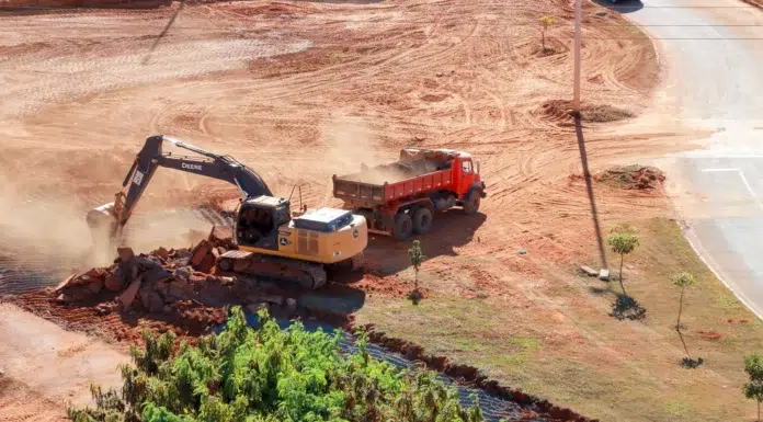 From Contaminated Site to Usable Space: Understanding Environmental Remediation Contaminated Site to Usable Space. Vecteezy-medium