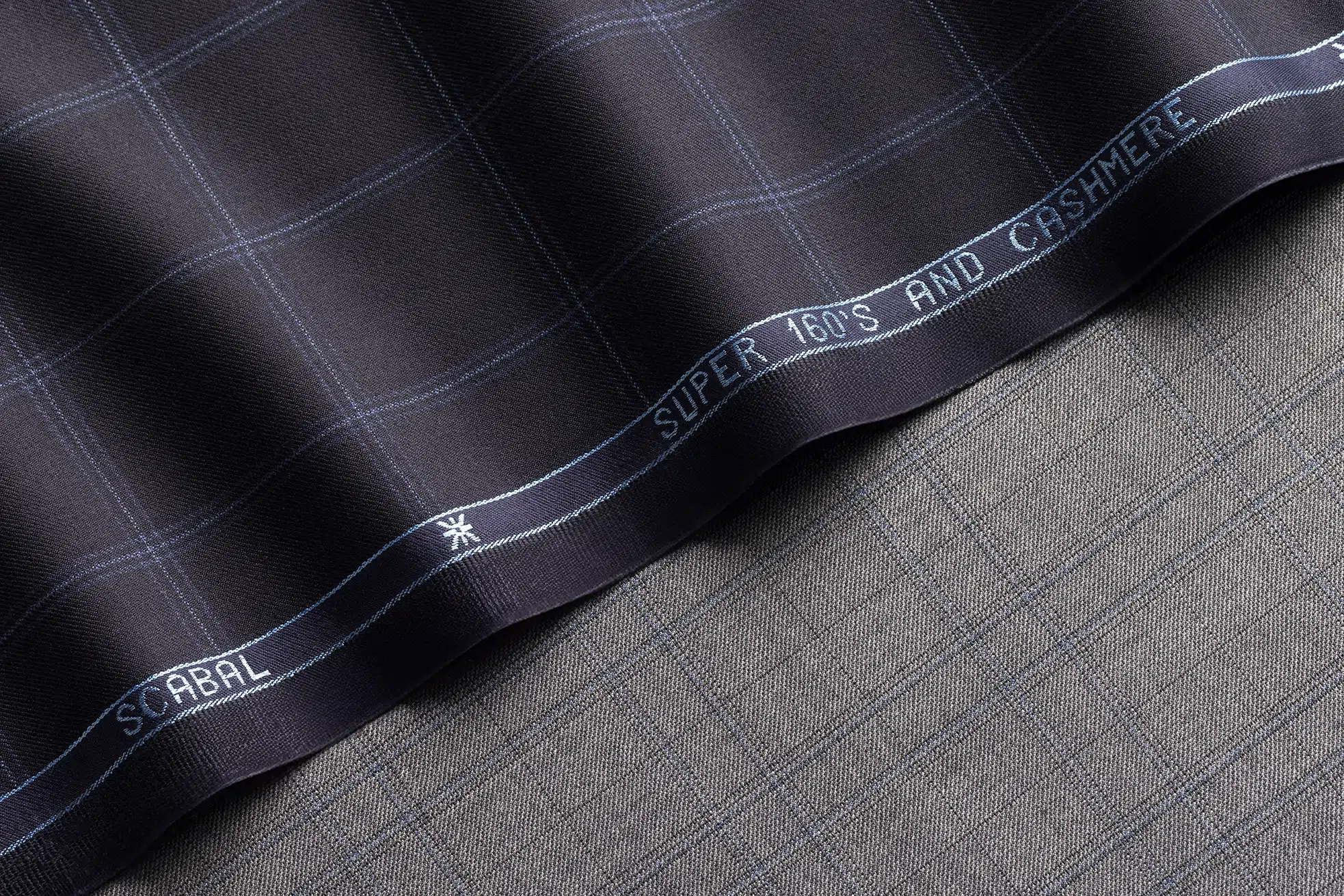 Golden Leaf Super 160’s wool and cashmere 755251 755255 Golden Leaf Super 160’s wool and cashmere 755251 755255