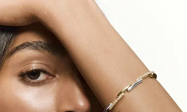 Mejuri Turns Connection Into Gold Mejuri Interconnected Jewelry
