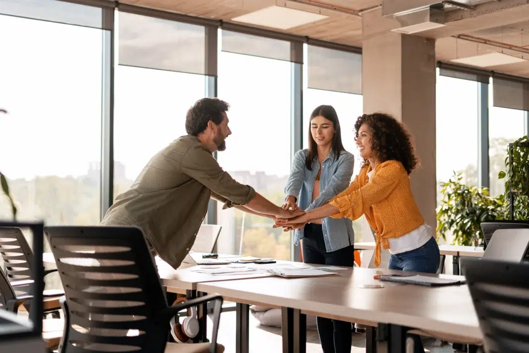 People at their Workspace. Vecteezy-medium People at their Workspace. Vecteezy-medium