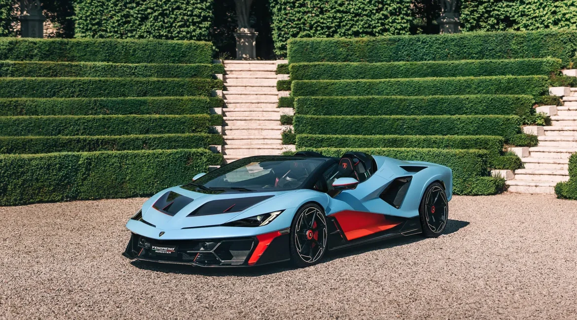 Lamborghini Fenomeno Roadster closeup image