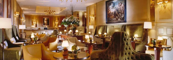 Principe di Savoia Milan, Il Salotto Lobby Area